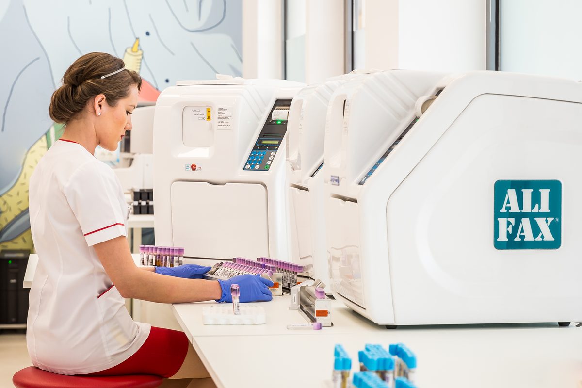 Regina Maria – Laborator Central